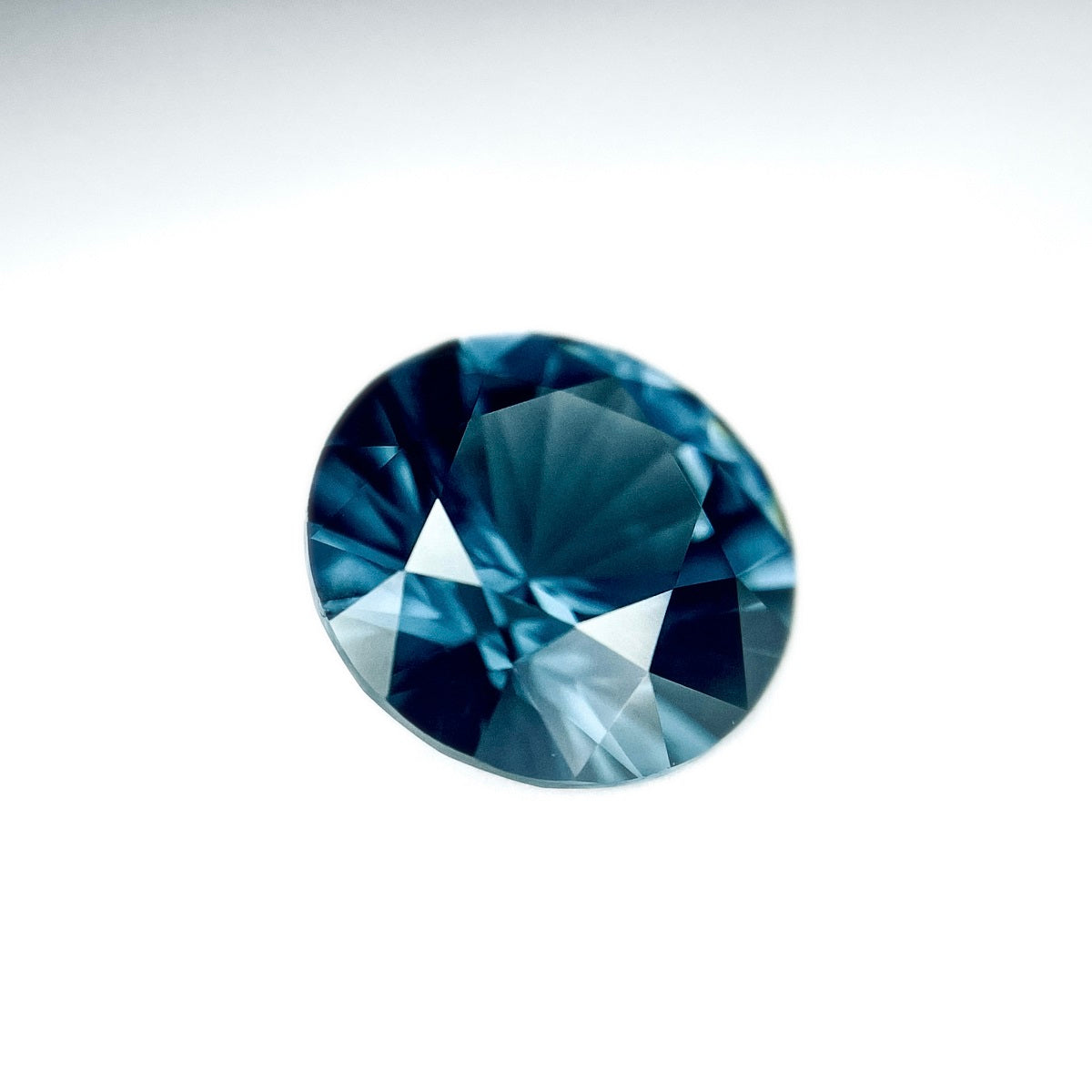 Blue Spinel 2.101ct