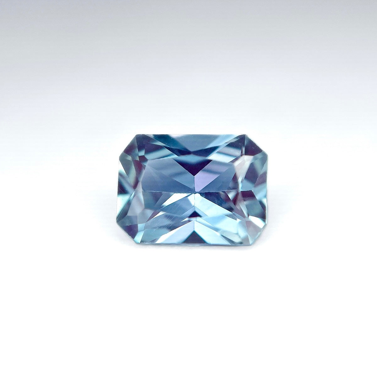 Synthetic  Alexandrite 1.631ct